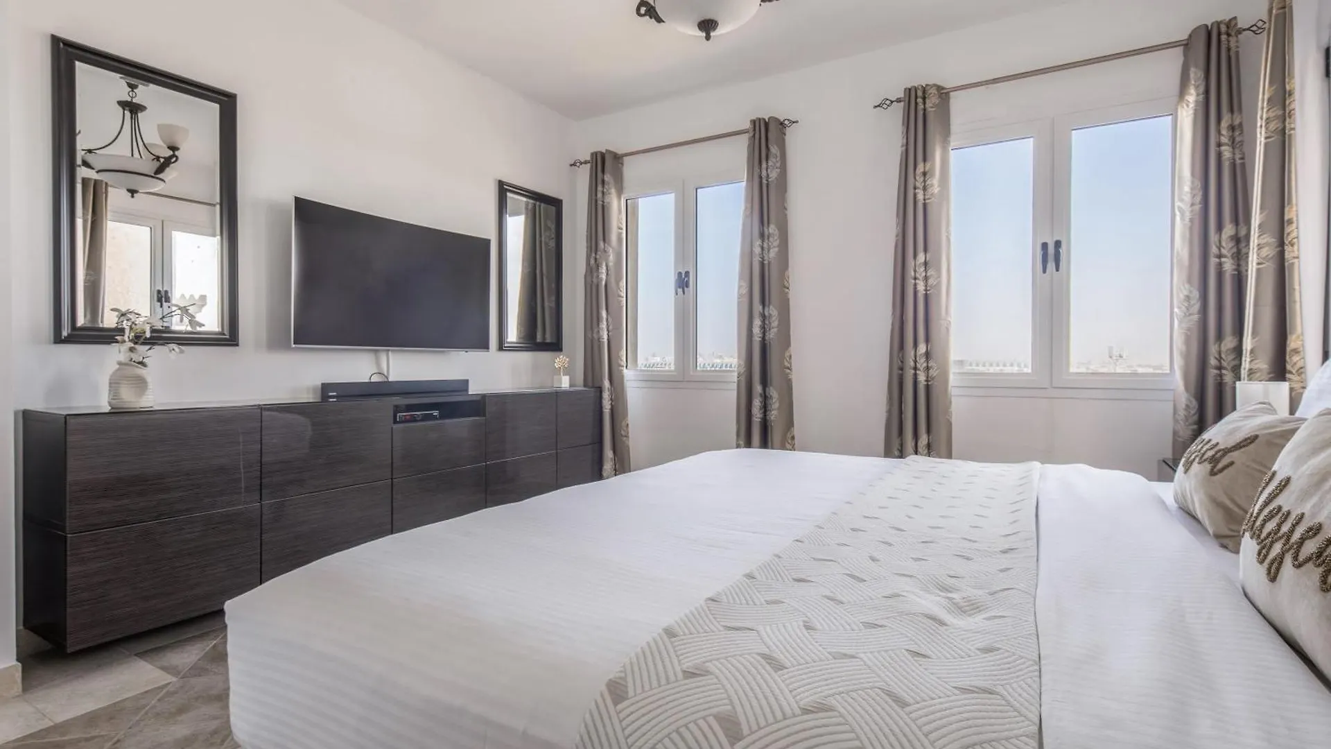 Frank Porter - Al Badia 2 Appartement Dubai
